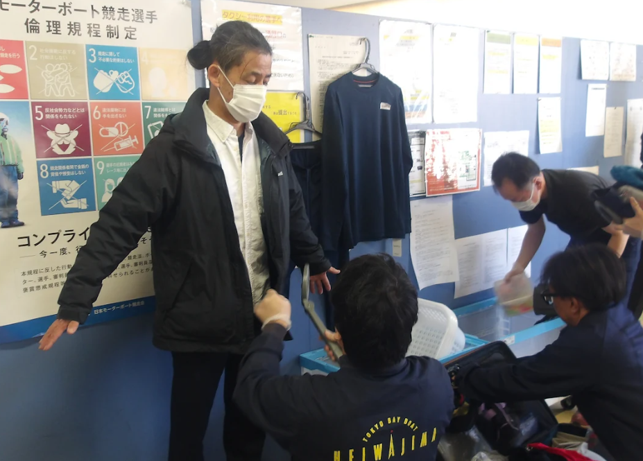 前検受付・健康診断・私物検査